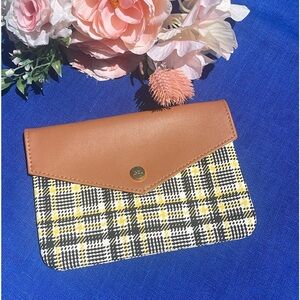 IPSY Glam Bag, Black & Yellow, Plaid with Beige Flap. Never used like new